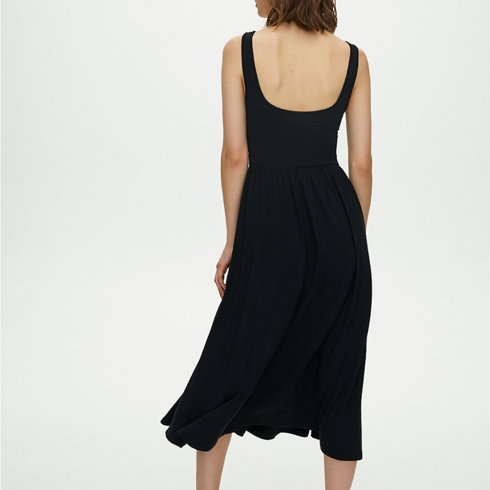 Wilfred Free Black Sleeveless Dress